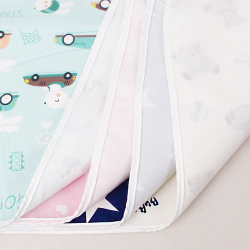 Breathable diaper pad for infants and young children, three-layer composite waterproof aunt pad, menstrual mattress, washable printed leak-proof pet pad
