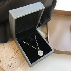 The item number for the jewelry box is 1000.