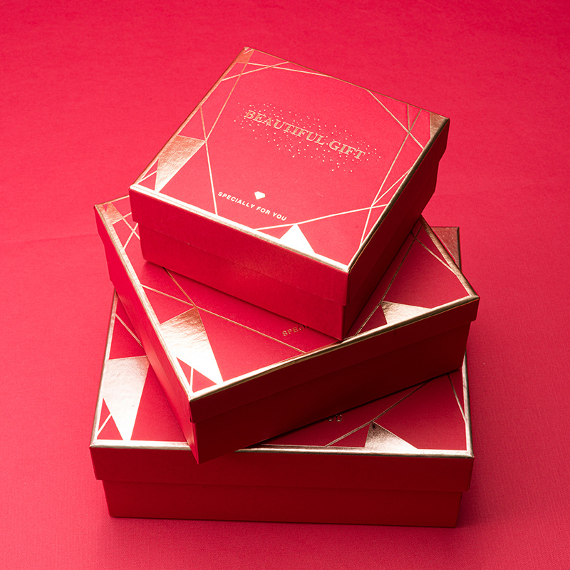Caja de regalo roja, cubierta del cielo y la tierra, caja de dulces de boda, caja de embalaje de regalo de toalla, caja de regalo de mano festiva, fábrica al por mayor