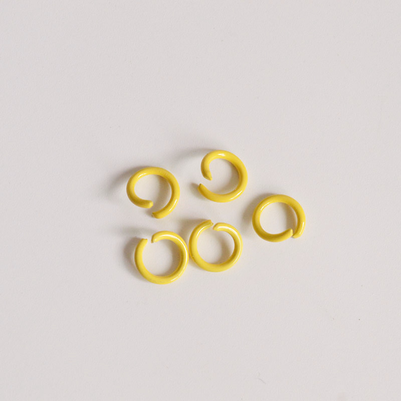 Yellow, wide color palette