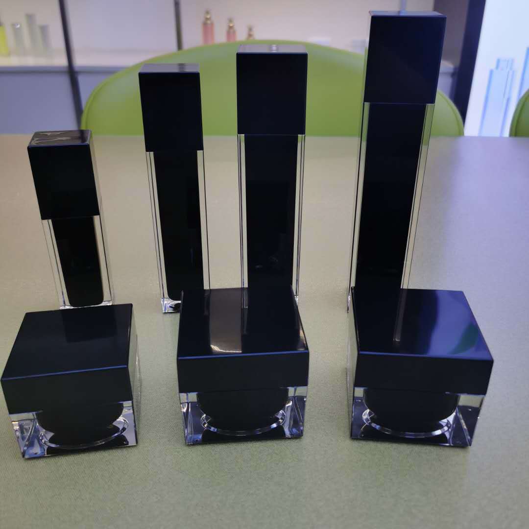 化妆品亚克力瓶 30G50g膏霜瓶 100ml乳液瓶 喷雾瓶四方瓶面霜瓶