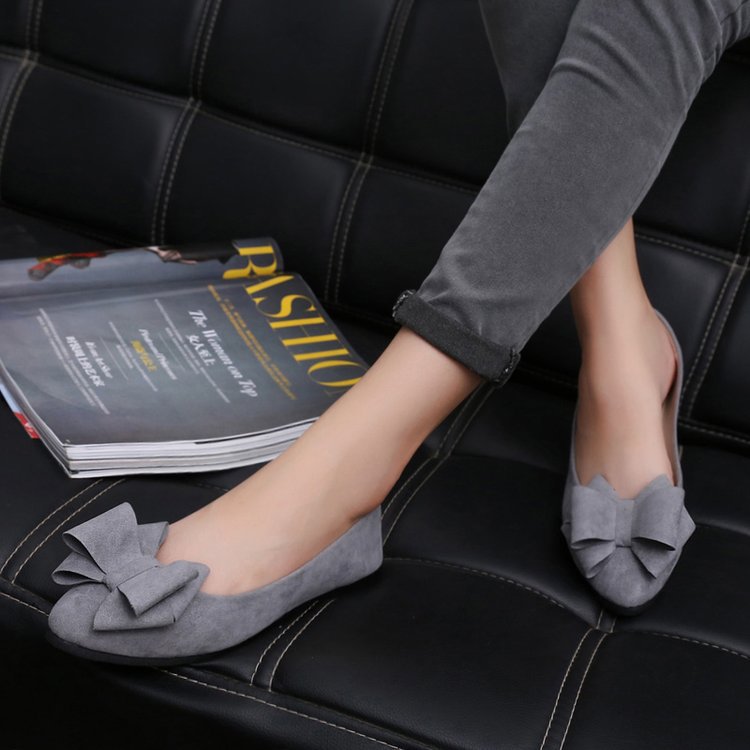Zapatos casuales de una sola capa para mujer 2023 primavera nuevo arco tacón bajo color sólido punta puntiaguda boca baja zapatos planos mujeres