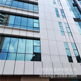 室内外墙铝单板吊顶 厂家供应专卖店天花 店铺门头铝合金吊顶图片