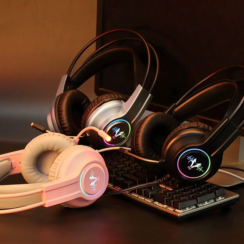 Игровая гарнитура (Itly H200 RGB), 7.1 Surround, RGB подсветка, проводное соединение 3.5 мм+ USB