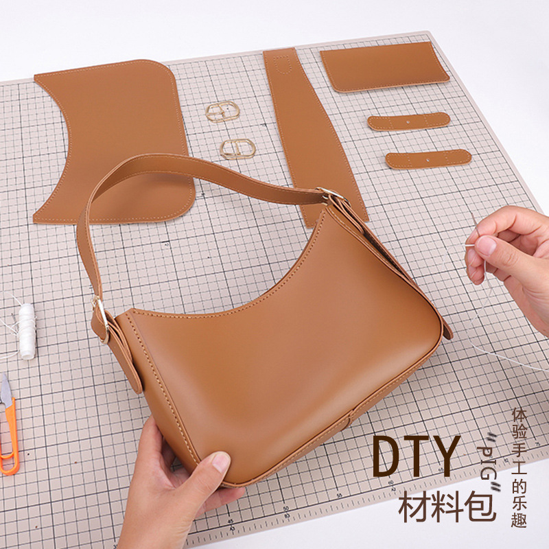 Bolso retro de las axilas nueva moda DIY hecho en casa color sólido bolso de las mujeres de un solo hombro DIY costura bolsa de material de la PU