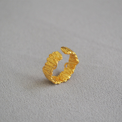 Original niche trendy fashionable modern Korean style golden filigree opening personalized simple and versatile ring index finger ring for women