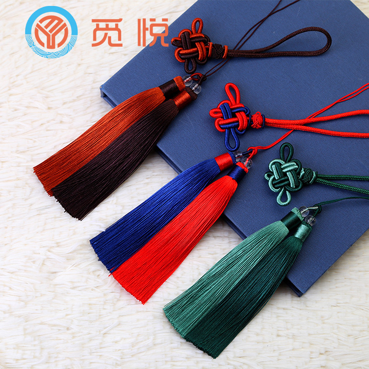 Chinese knot double color matching tassel tassel two-color tassel car hanging clothing accessories jewelry leather large quantity price excellent tassel