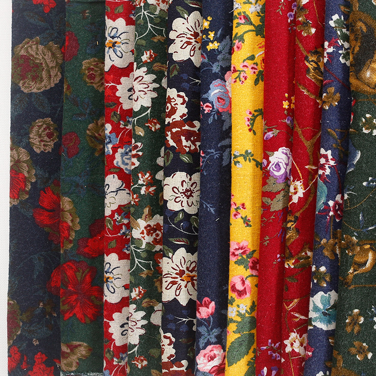 厂家直销现货批发棉类磨毛印花布  秋冬柔软女装童装围巾服装面料