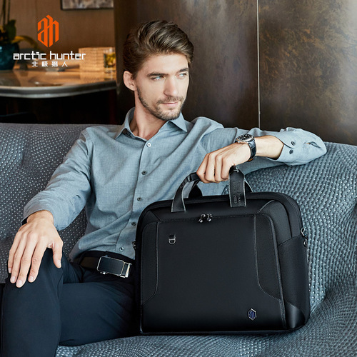 Men's business briefcase large capacity computer handbag casual shoulder crossbody bag large capacity conference computer bag