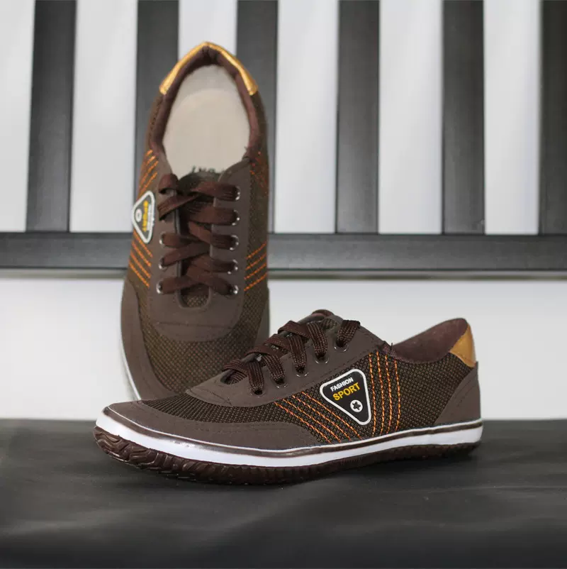 山东鞋厂中东非帆布鞋低帮运动鞋工作鞋橡胶男鞋春秋劳工硫化胶鞋