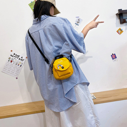 Fashionable canvas crossbody women's bag, new children's shoulder bag, trendy ins small bag, Japanese fresh and sweet women's bag