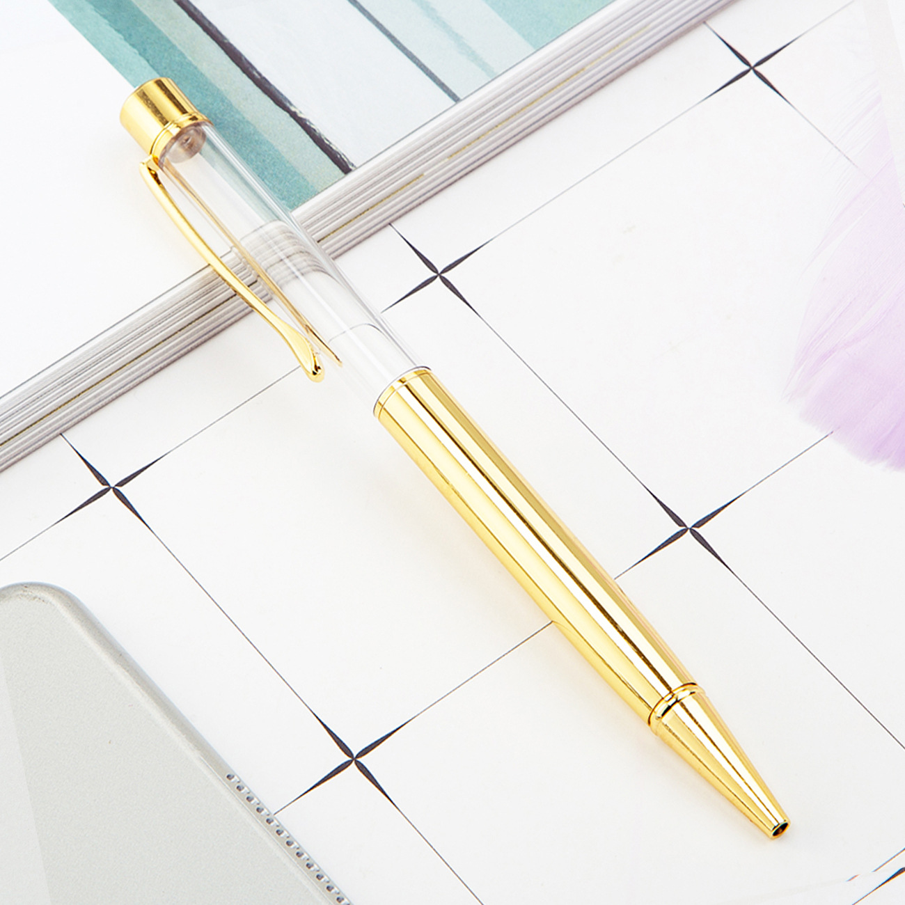 Varilla vacía de metal DIY bolígrafo recargable Crystal Quicksand lámina de oro pluma Impresión logotipo letras pluma de bricolaje