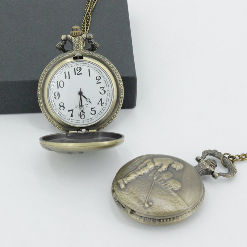 Transfronteriza Venta caliente retro Golf reloj de bolsillo personalidad patrón de golf Flip cuarzo reloj fuente fábrica al por mayor
