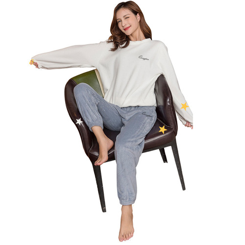 240g Autumn and Winter Coral Fleece Nightgown Set for Women, Long Sleeve Fairy Warm Outwear Thick Crew Neck Ladies Homecoming Set