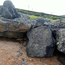 �Vɽֱ�l��K��ɽʯ  ����ھG���c�Yīҫʯ�e����ɽ��ɽʯ