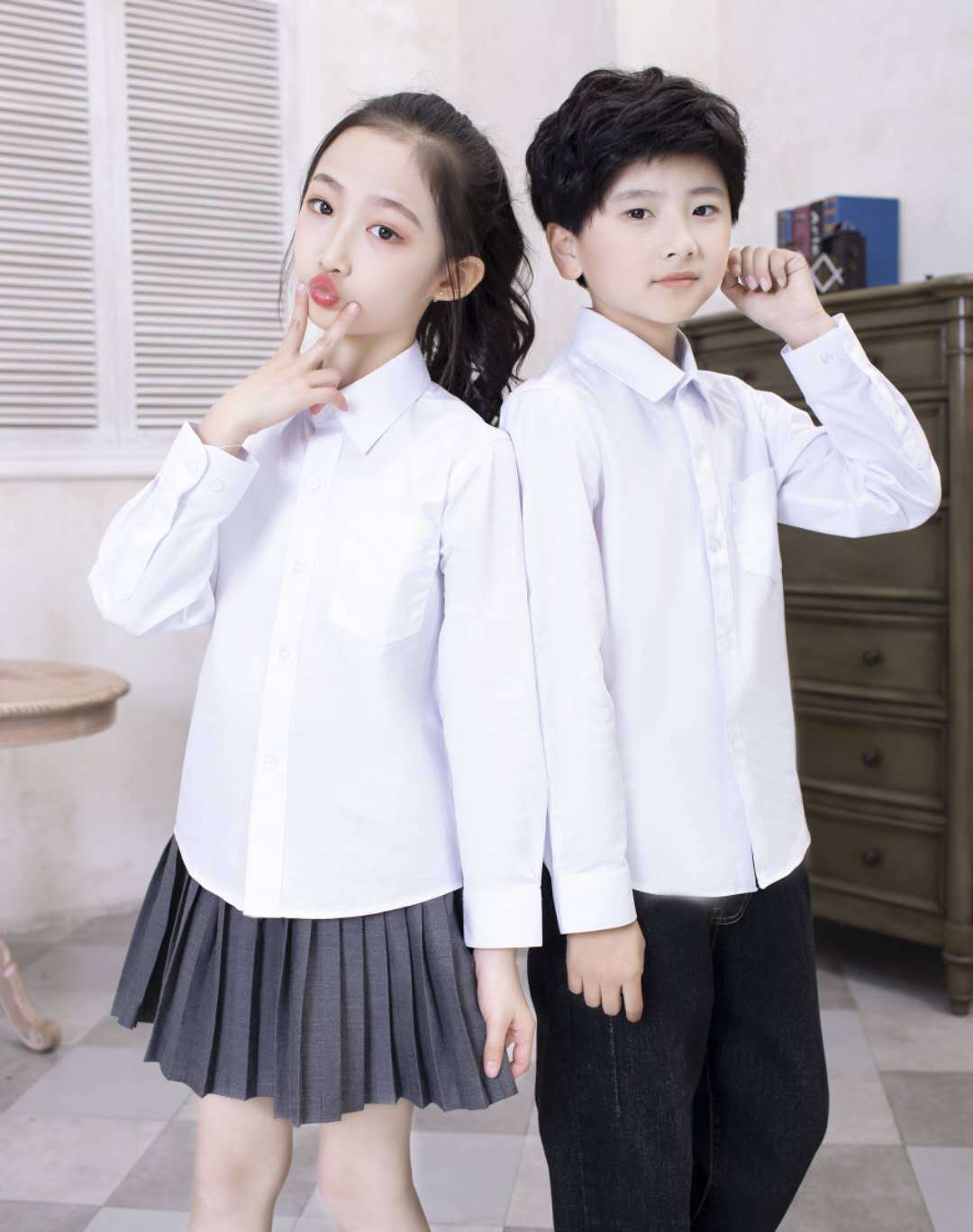 Camisa blanca para niños de embalaje fino Camisa blanca para niñas Estudiante uniforme escolar Camisa blanca para niños de manga larga