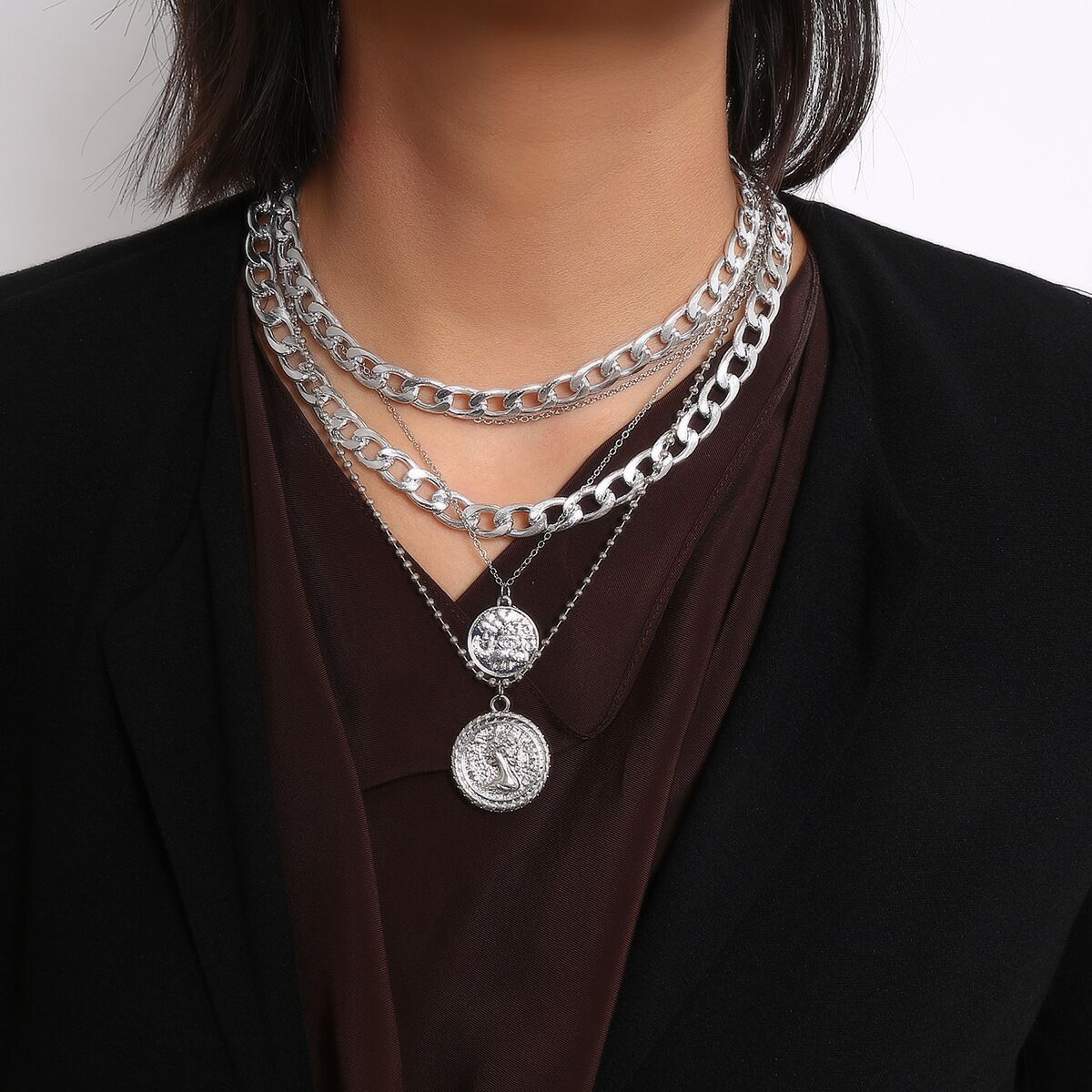 Ladies Fashion Necklaces Layered Medal Pendant Necklaces