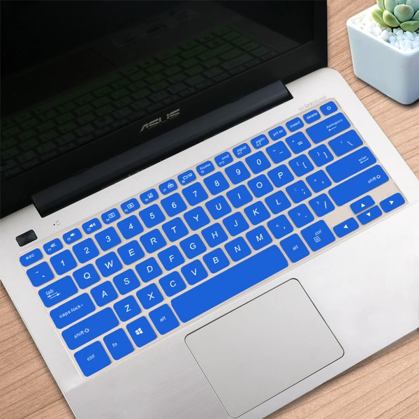 Half -transparent blue