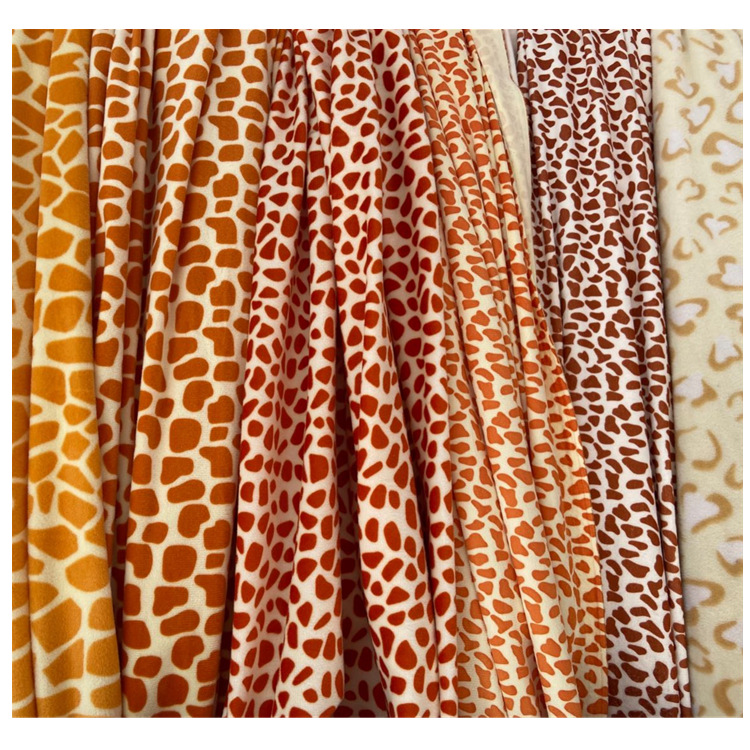Tejido de impresión ultraflexible de cristal grueso tigre leche impresión manga juguete de peluche almohada ultraflexible