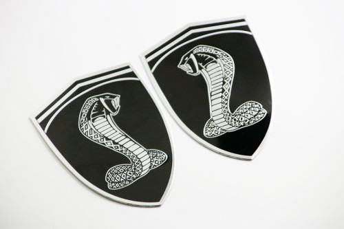 Applicable to Mustang Ferrari car sticker modification Ferrari snake wing panel personalized modification metal car decal automotive sticker