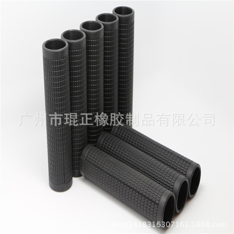 广州厂家批发橡胶防尘套手机保护套奶瓶硅胶套无异味