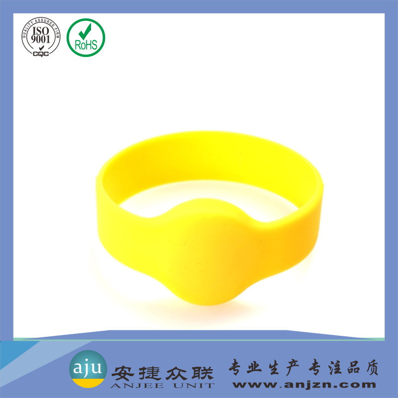 工厂直接供应RFID软腕带 识别腕带 智能腕带 ID-TK4100手腕带