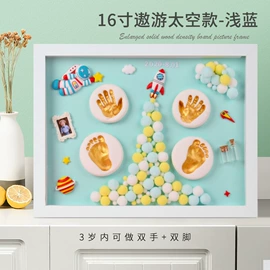 泥塑工艺品;场地布置道具;相框、画框