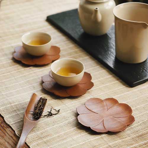 Wholesale red sandalwood coasters new Chinese style creative wooden coffee mats anti-scalding and insulated mahogany coasters tea coasters