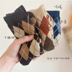 Thermal Wool Socks with Heel and Toe Seams, Autumn/Winter Design, Japanese Style, Gingham Pattern, Vintage Style, Bunchy Socks with Ginger Deer Knitting