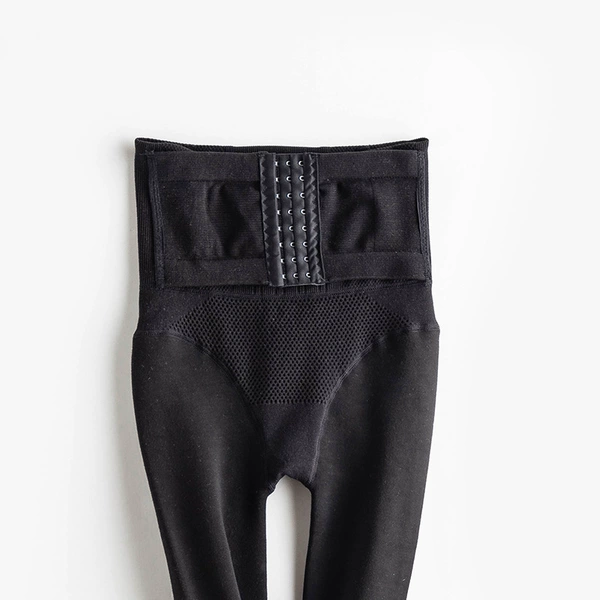 Buttoned black (with feet