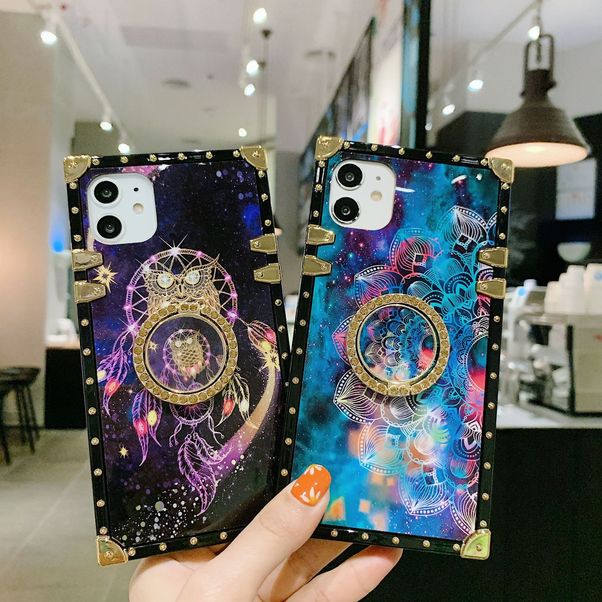 Suitable for Samsung S24U Fantasy Starry Sky Wind Chime Phone NOTE20U Stand Protective Case_voghion.com