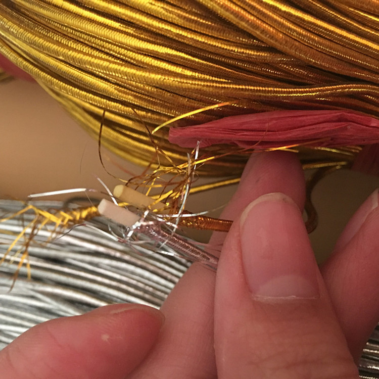 金色鬆緊繩1-1.5MM廠家批發吊牌鬆緊皮筋繩橡筋包芯金銀絲彈力繩