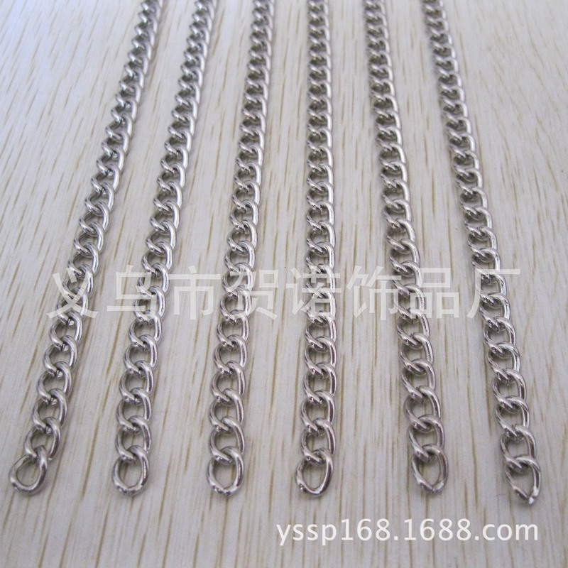 Wholesale Chain Jewelry Metal Chain Cross Chain Button Chain Welcome to Purchase Keychains Exquisite Couple Light Luxury