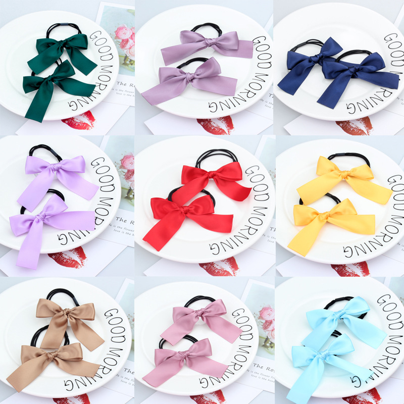 Red festive hairgrip with bow