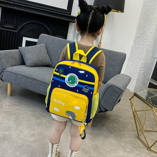 Kindergarten school bag wholesale cute little dinosaur print children's backpack male and female baby preschool small school bag