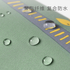 Children's sleeves are waterproof and anti-dirty for infants and toddlers. Cute boys and girls draw children's baby sleeves for spring and summer.