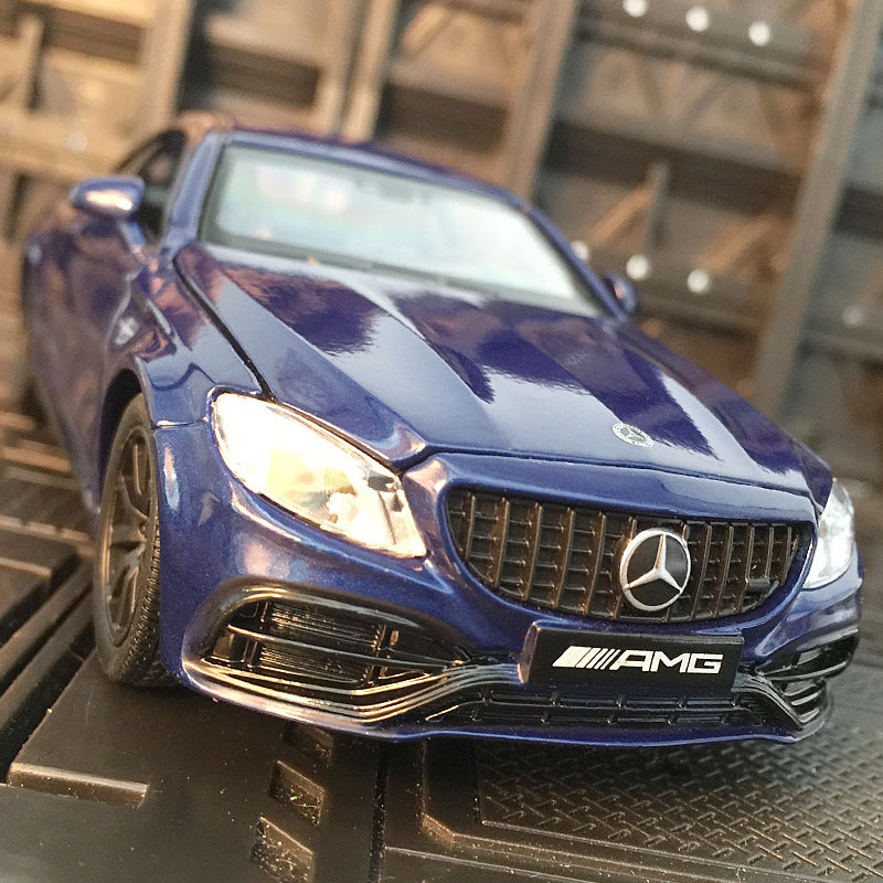 Ma Ke'an 666995 Simulated Mercedes-Benz C63S Alloy Car Model AMG Metal Sedan Car Model Collection Ornaments