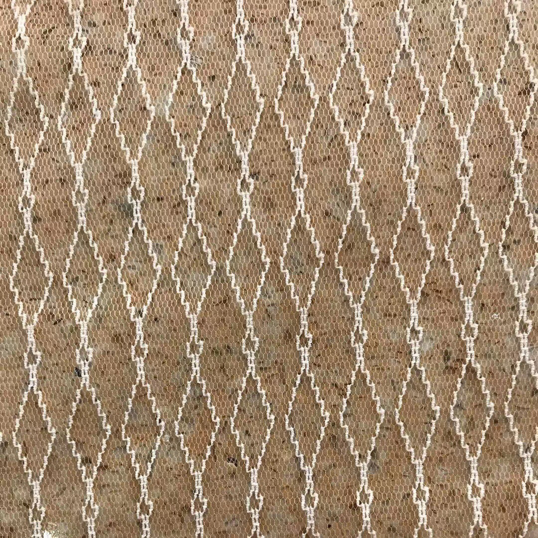 厂家直销 无弹力菱形提花网纱锦纶提花网眼布 打底衫纱裙面料现货