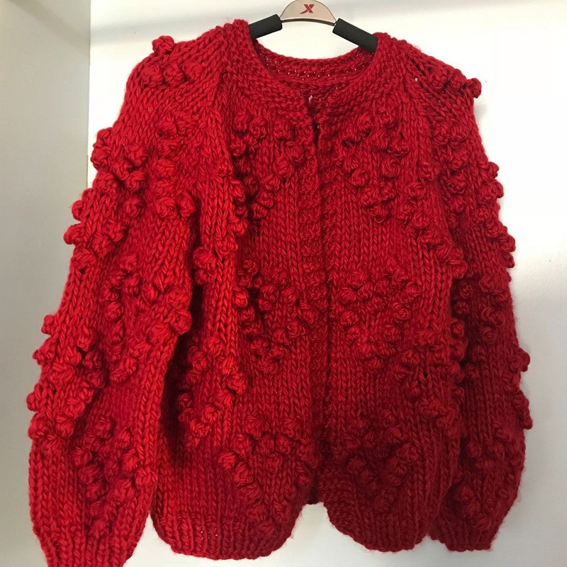 Otoño e Invierno amor ganchillo bola hecha a mano de punto suéter abrigo cuello redondo Raglan manga larga hebilla-libre punto cardigan para las mujeres image 7