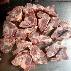 西班牙伊比利亚黑猪颈骨冷冻猪小排猪脖骨一件10公斤 量大价从优