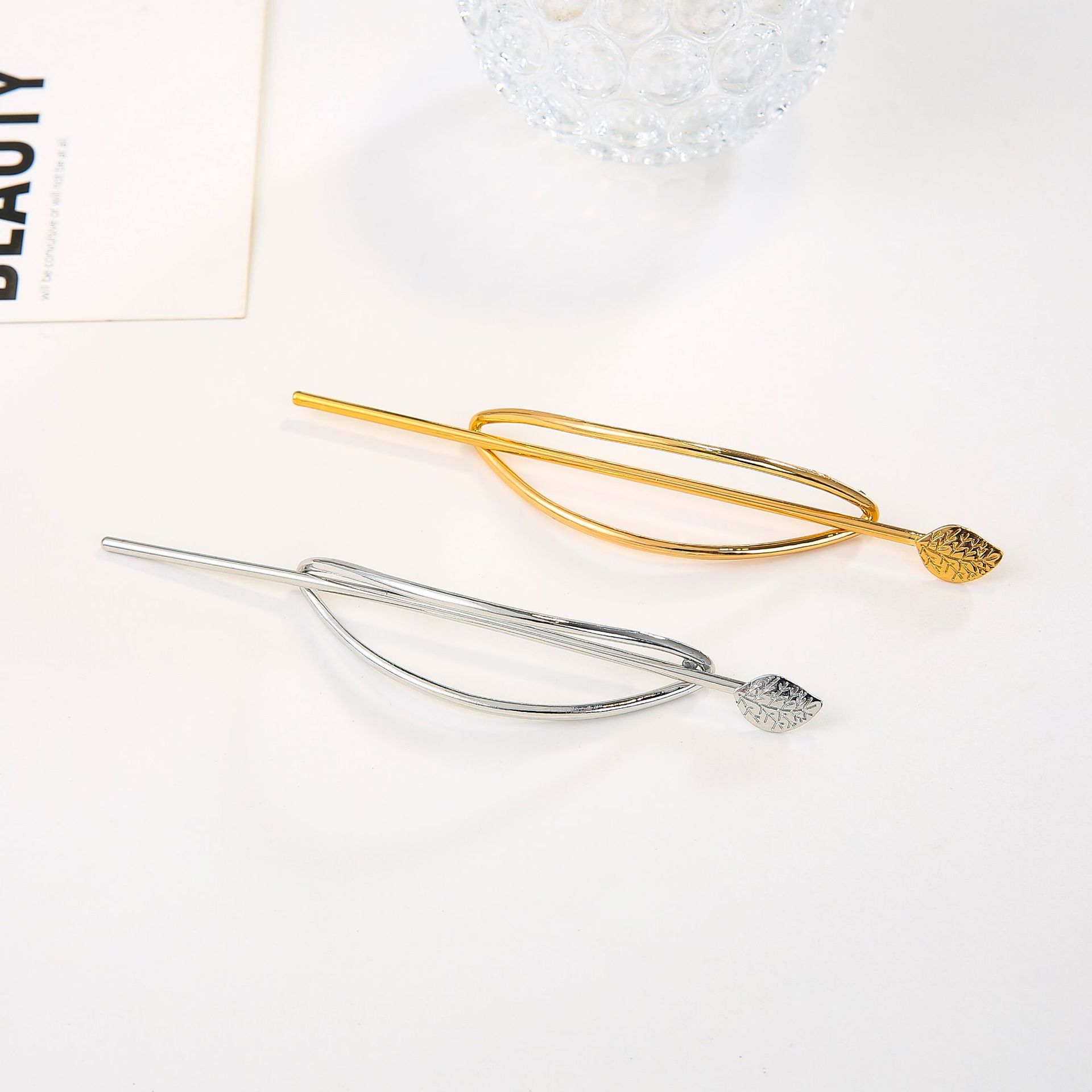 Moda europea y americana nueva brillante oval hueco horquilla aleación geométrica accesorios para el cabello Comercio exterior AliExpress rizador de pelo