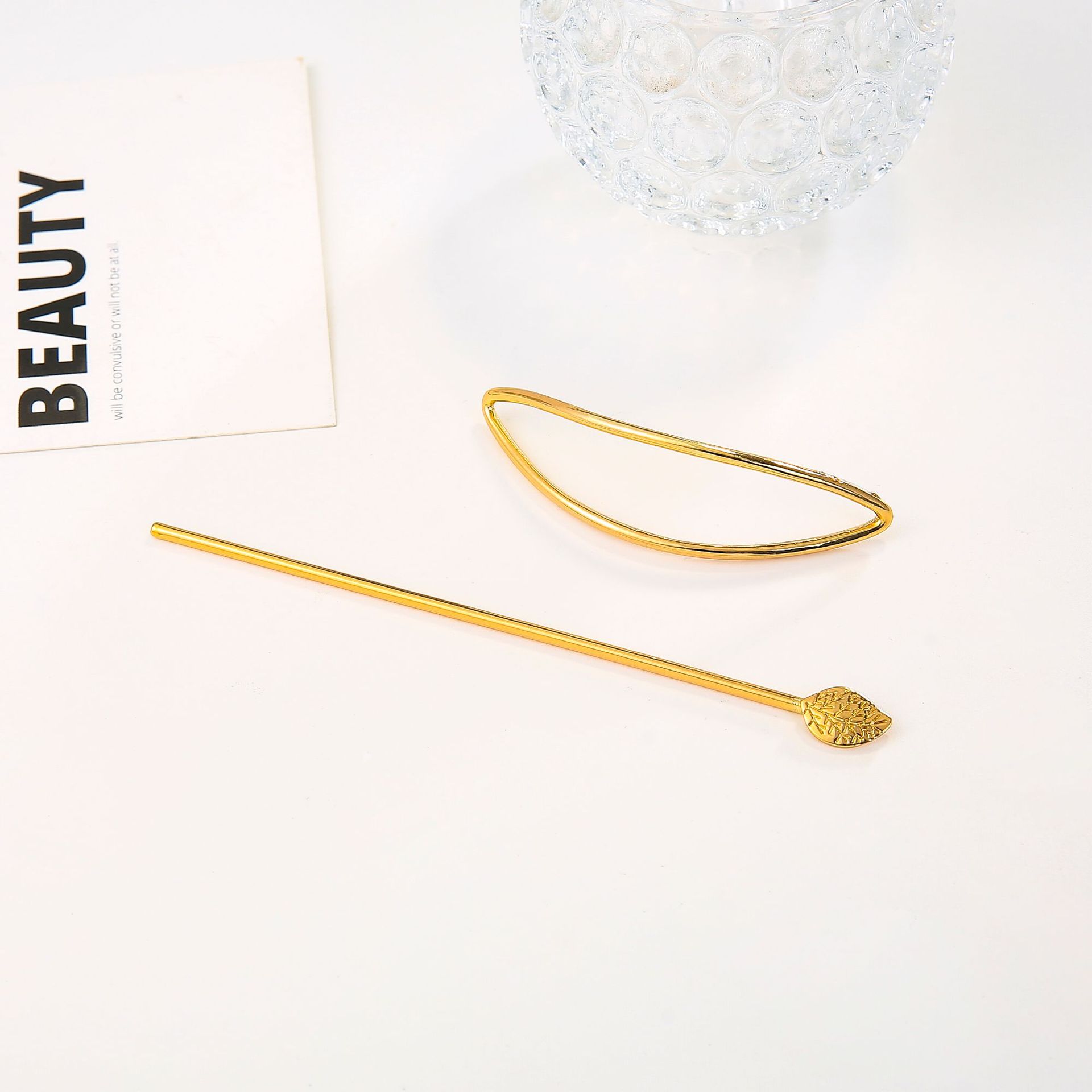 Moda europea y americana nueva brillante oval hueco horquilla aleación geométrica accesorios para el cabello Comercio exterior AliExpress rizador de pelo