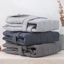 ԡ�ۺ��s������Ů�ﶬ�޼��Ӻ�ë����˯�۳����L����ˮԡ��