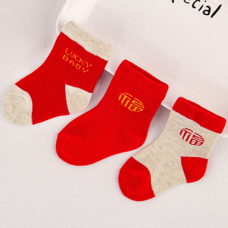 Otoño e Invierno Rojo Año Nuevo Calcetines niños y niñas calcetines de bebé recién nacido calcetines de algodón peinado calcetines de bebé