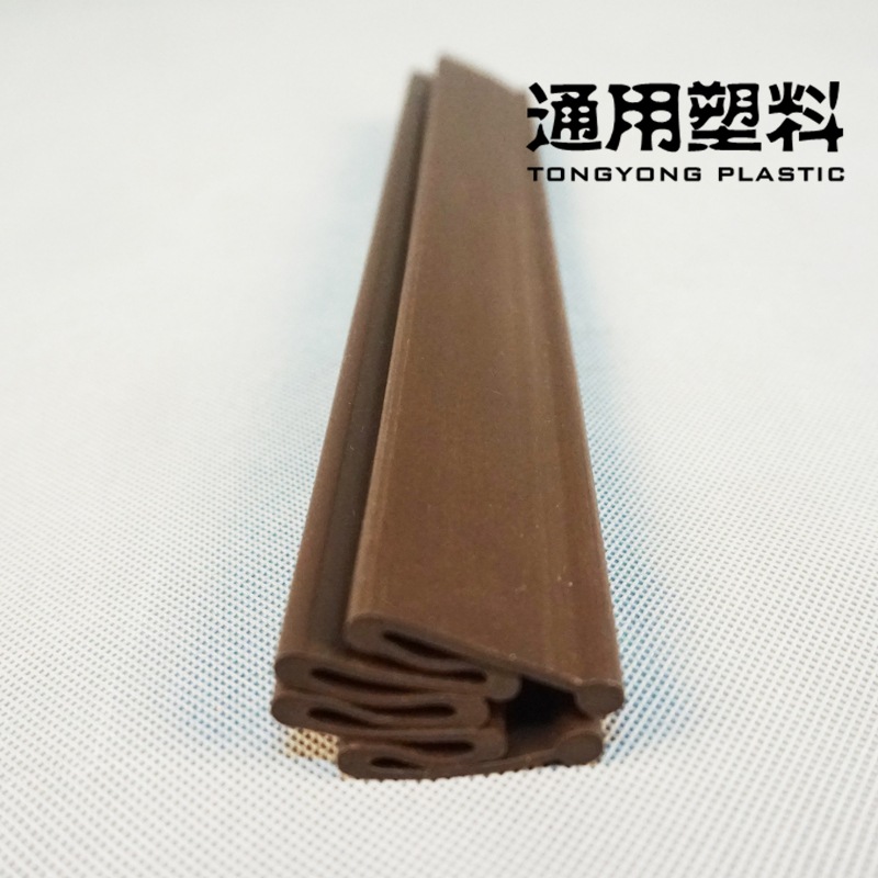 浙江厂家生产挤出PVC软W型可收缩型材门窗收缩密封封边件
