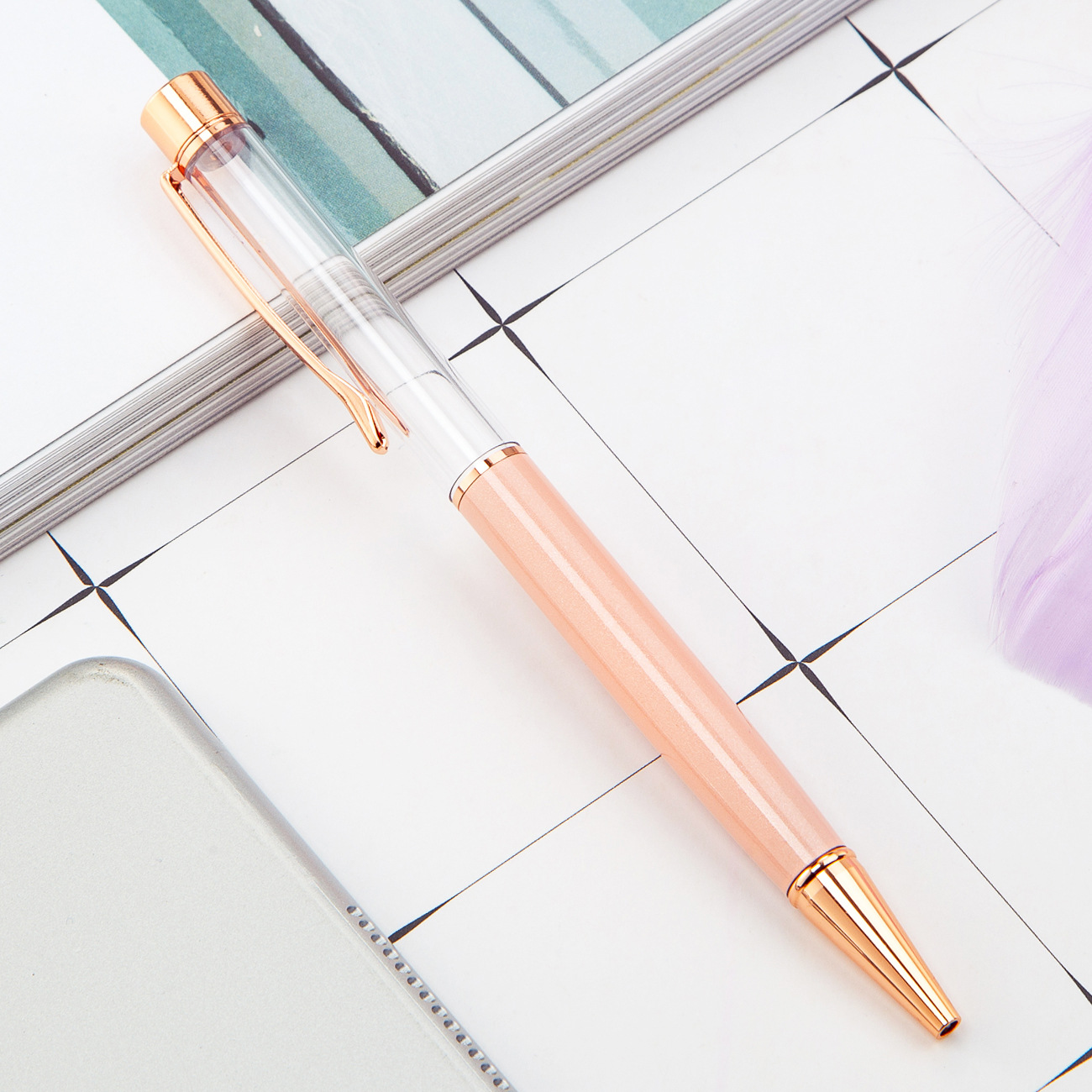 Varilla vacía de metal DIY bolígrafo recargable Crystal Quicksand lámina de oro pluma Impresión logotipo letras pluma de bricolaje