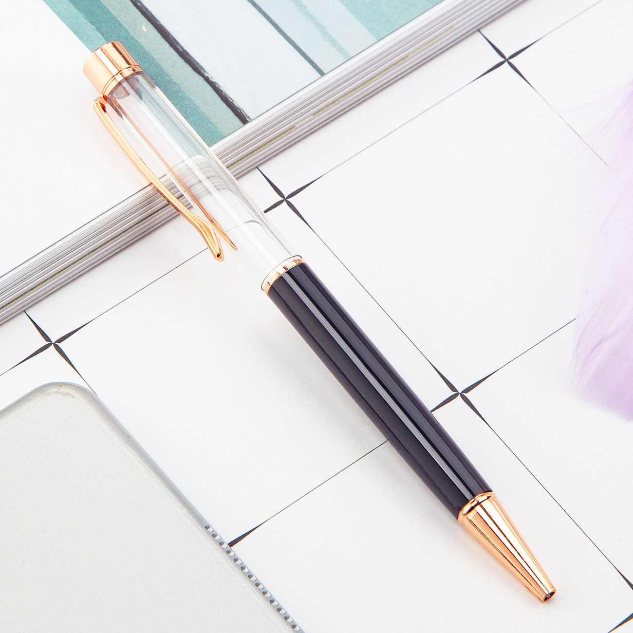 Varilla vacía de metal DIY bolígrafo recargable Crystal Quicksand lámina de oro pluma Impresión logotipo letras pluma de bricolaje