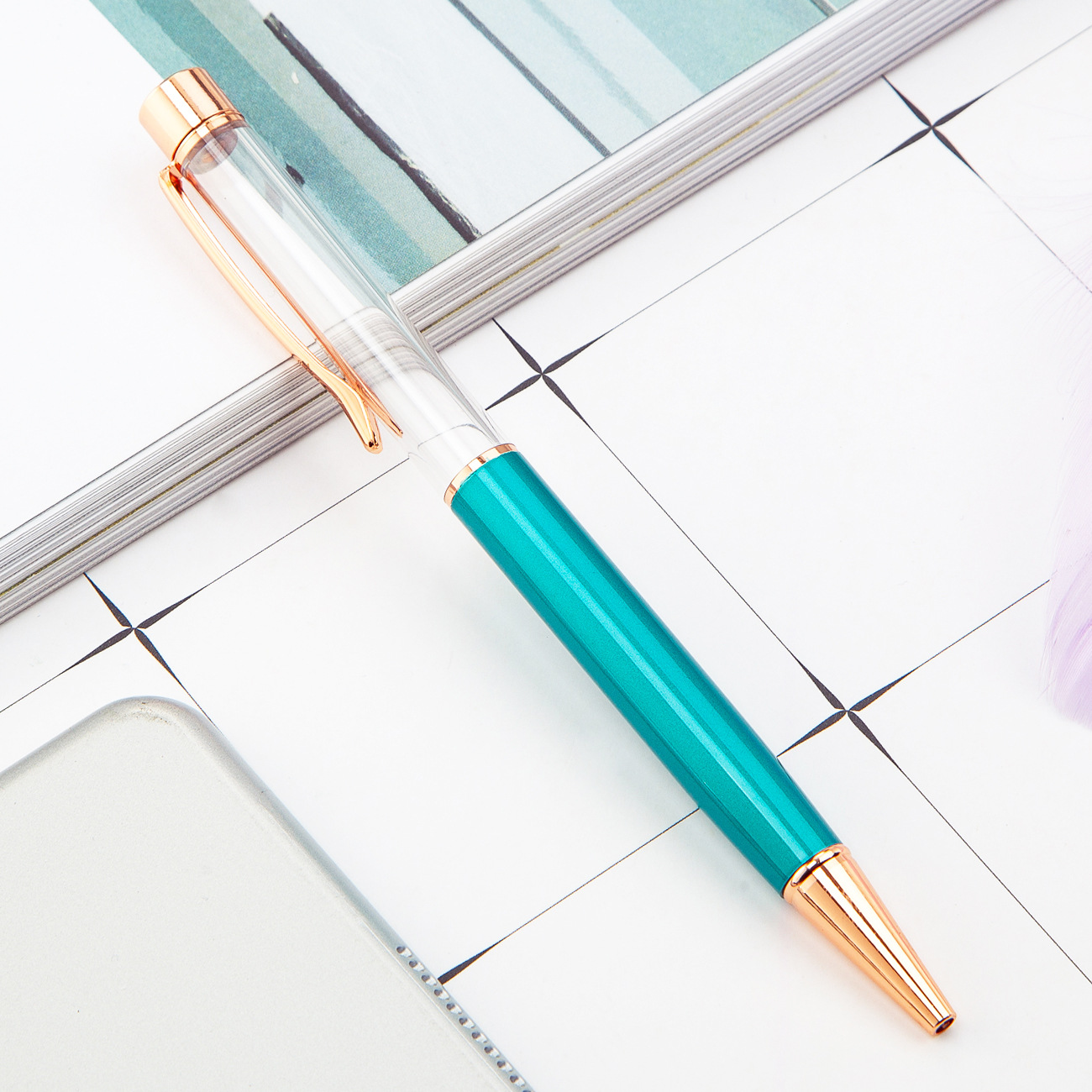 Varilla vacía de metal DIY bolígrafo recargable Crystal Quicksand lámina de oro pluma Impresión logotipo letras pluma de bricolaje