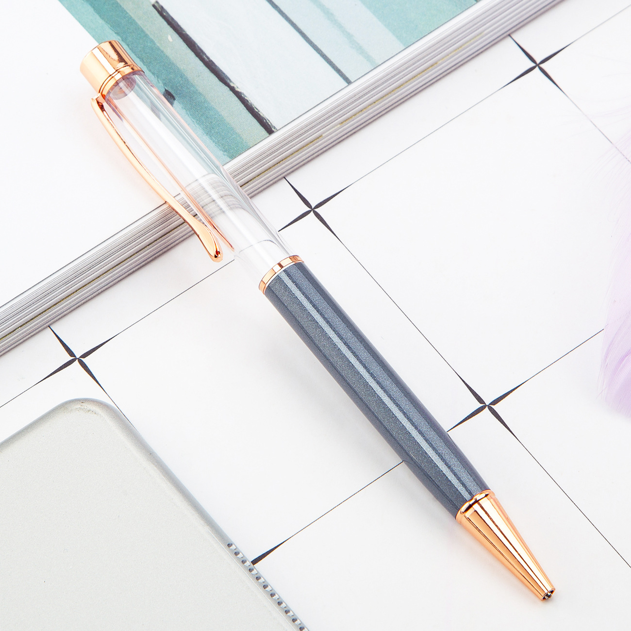 Varilla vacía de metal DIY bolígrafo recargable Crystal Quicksand lámina de oro pluma Impresión logotipo letras pluma de bricolaje