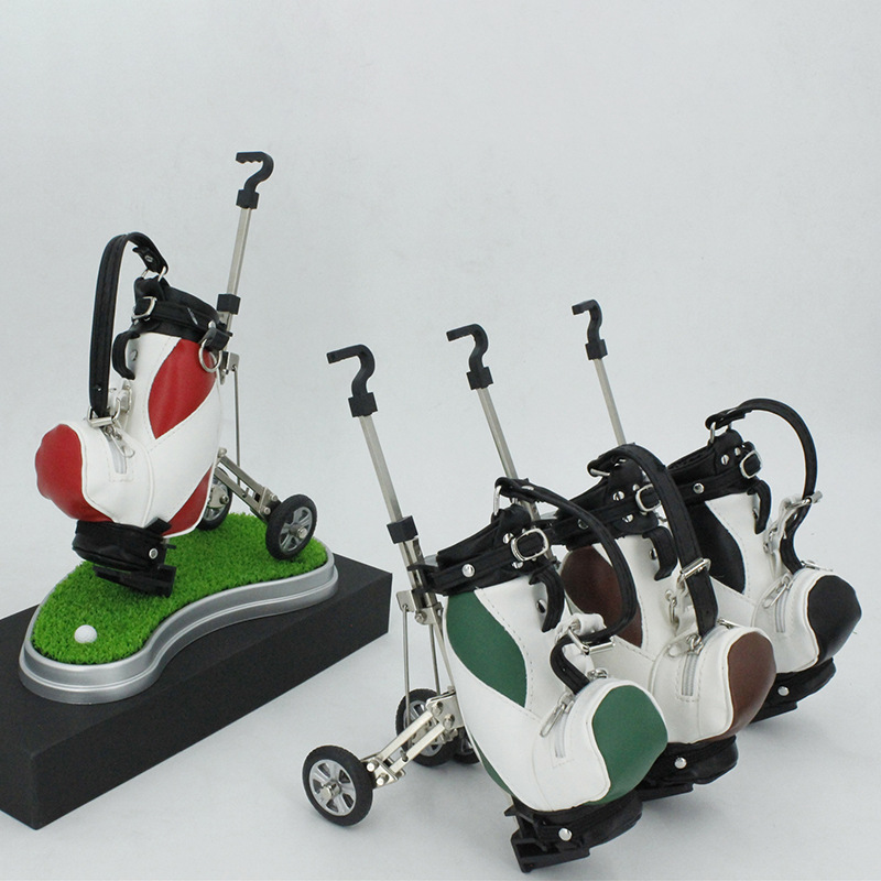 Venta caliente transfronteriza de simulación de regalo de golf carrito de golf de escritorio móvil fábrica de juguetes al por mayor